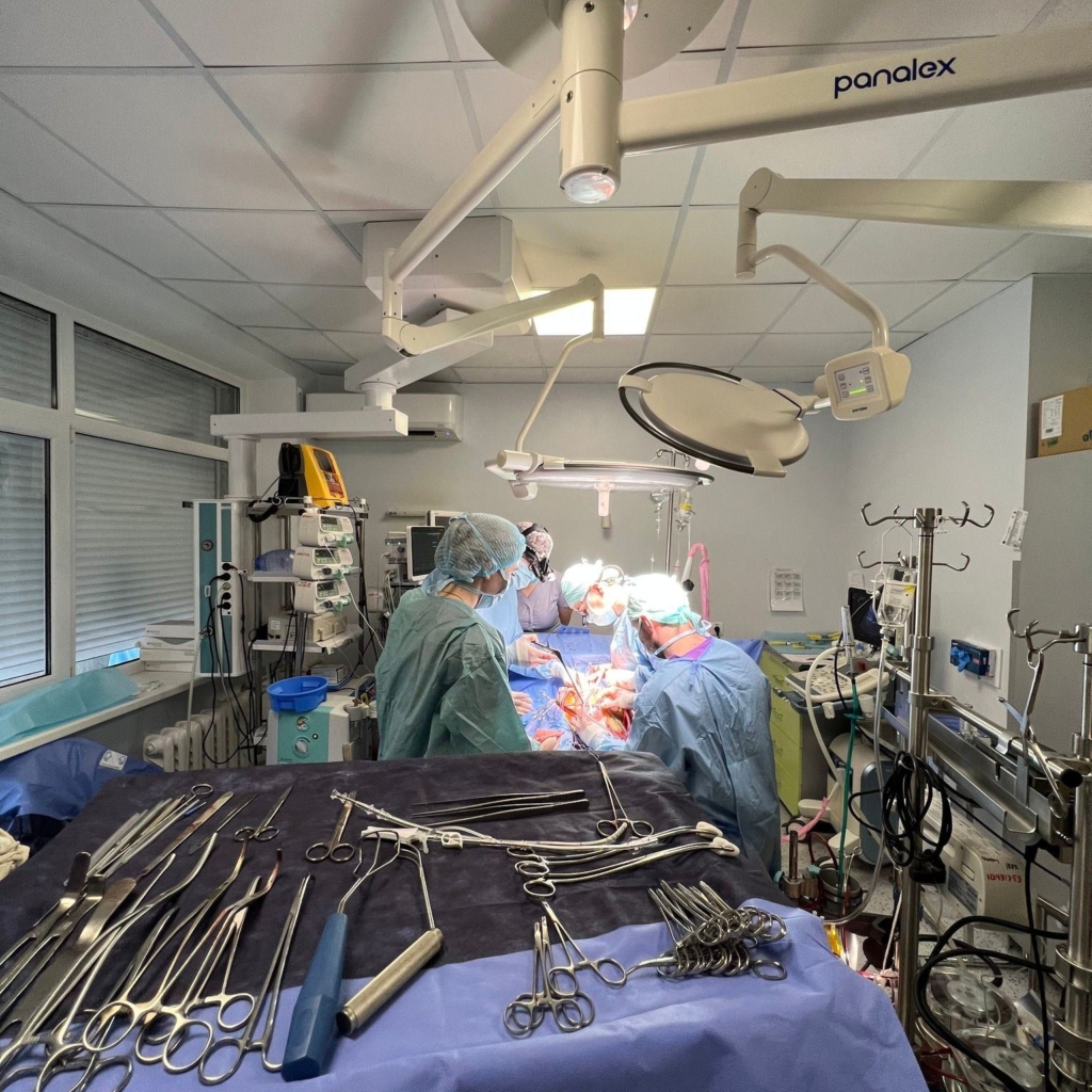 Франківські кардіохірурги разом із польськими колегами провели три складні операції 1