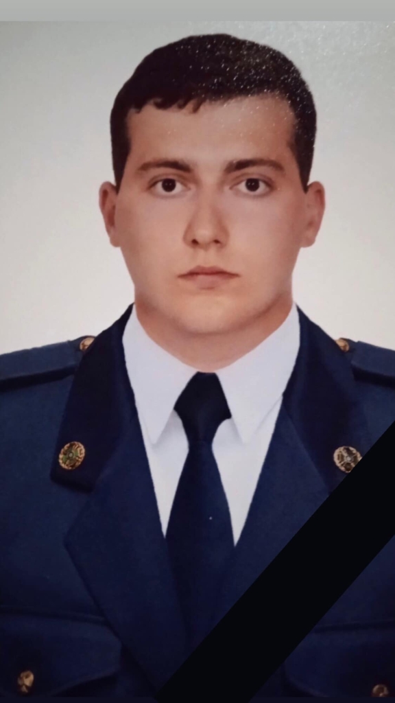 На Косівщині поховають загиблого захисника "Азовсталі" Дмитра Кияненка 1