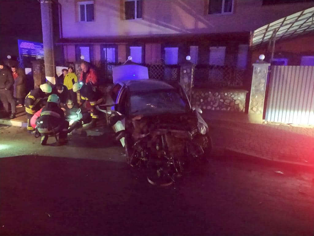 Водій легковика, що зіткнувся з рейсовим автобусом у Коломиї, був п'яний 2