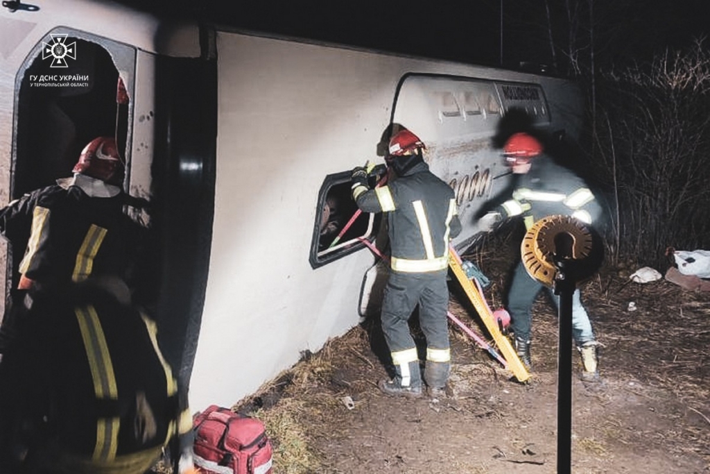 ДТП: в автобусі з Буковеля загинули 3 людини