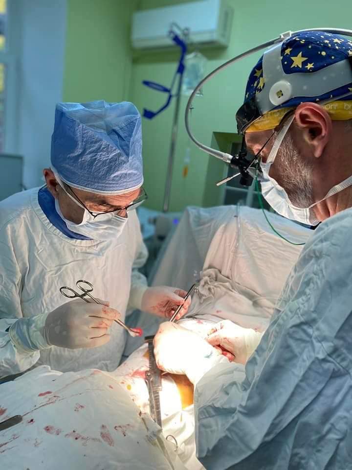 Хірурги врятували півторарічного прикарпатця з кістозною хворобою легень 1