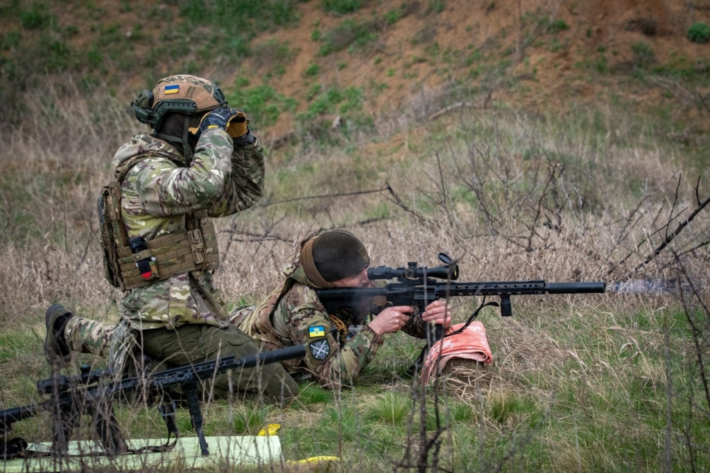 Як тренується стріляти прикарпатська 102 бригада ТрО