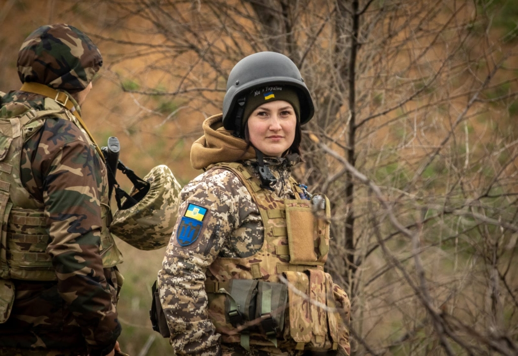 Жінки в ЗСУ - 102 бригада тро