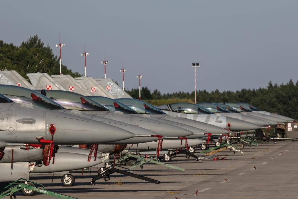 Навіщо Україні F-16 - пояснює командування Повітряних сил