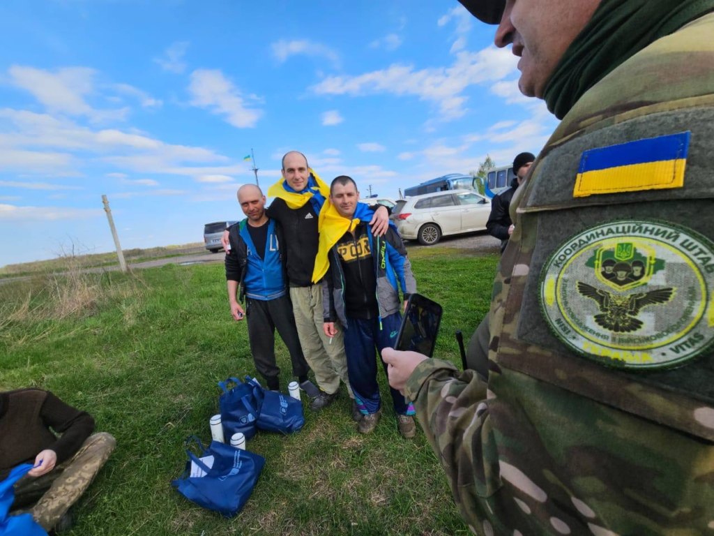 Ще 44 українських захисників звільнили з полону 1