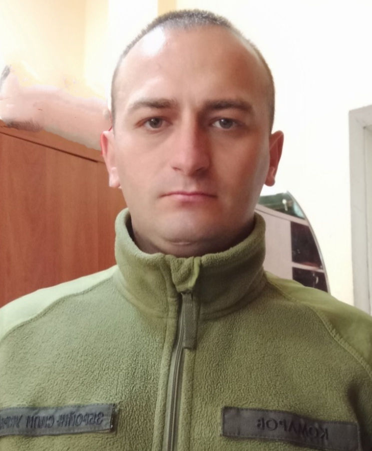 Воїн з Болехівщини Олександр Комаров нагороджений нагрудним знаком "Золотий хрест"