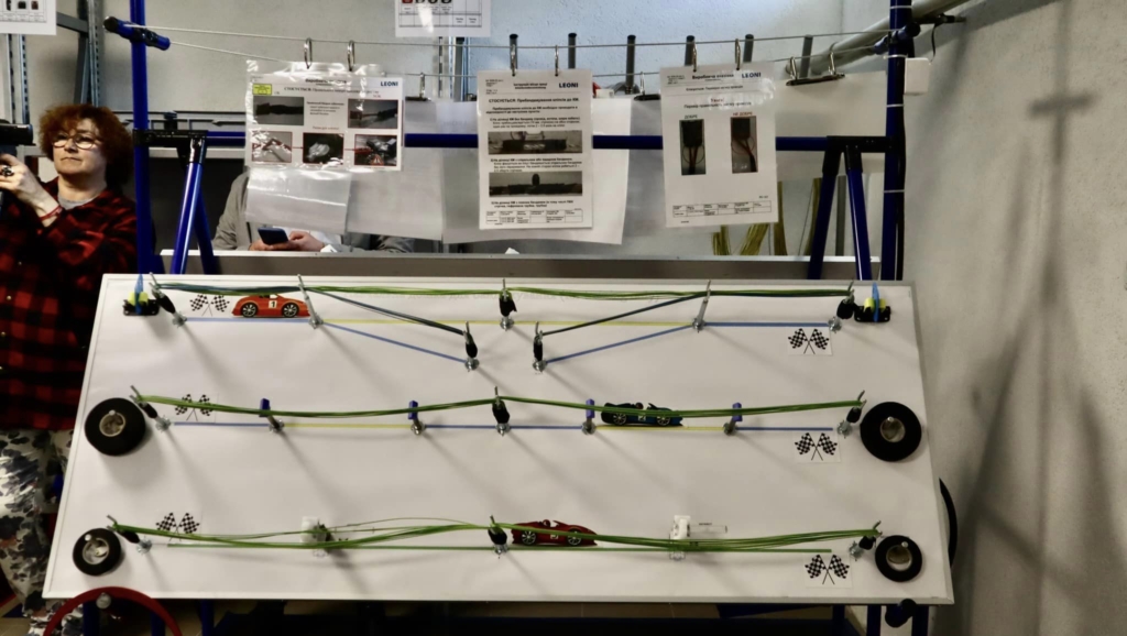 Компанія Leoni облаштувала у коломийському ліцеї кабінет праці 2