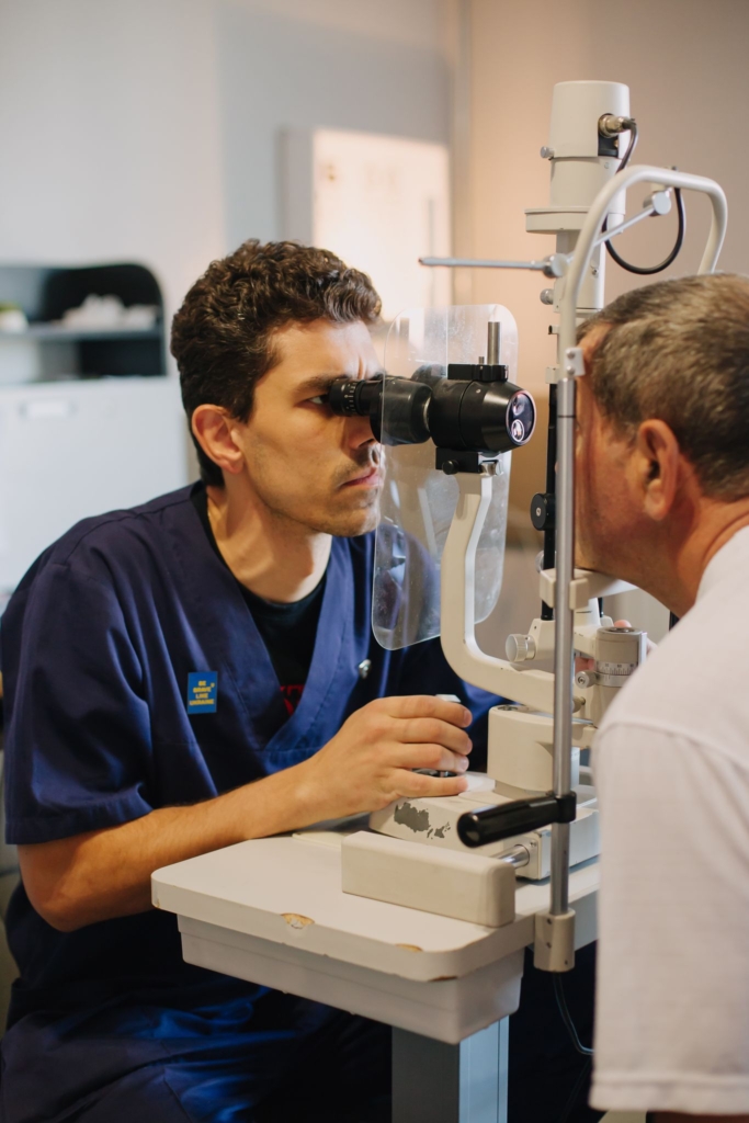 Лазер повертає зір: як в Івано-Франківській ОКЛ лікують найважчі хвороби очей 3