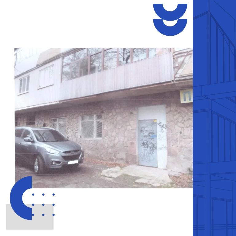 В Івано-Франківську пропонують приватизувати підвальні приміщення у центрі міста 1