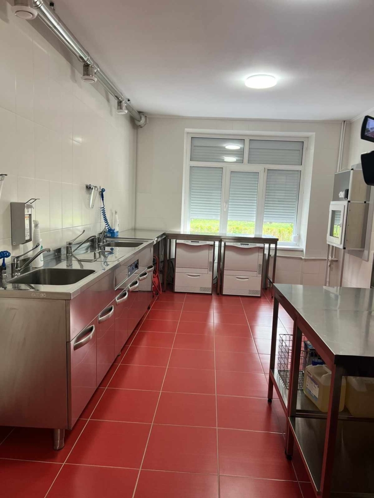 В Прикарпатському онкоцентрі відкрили стерилізаційне відділення та сервісну службу 2