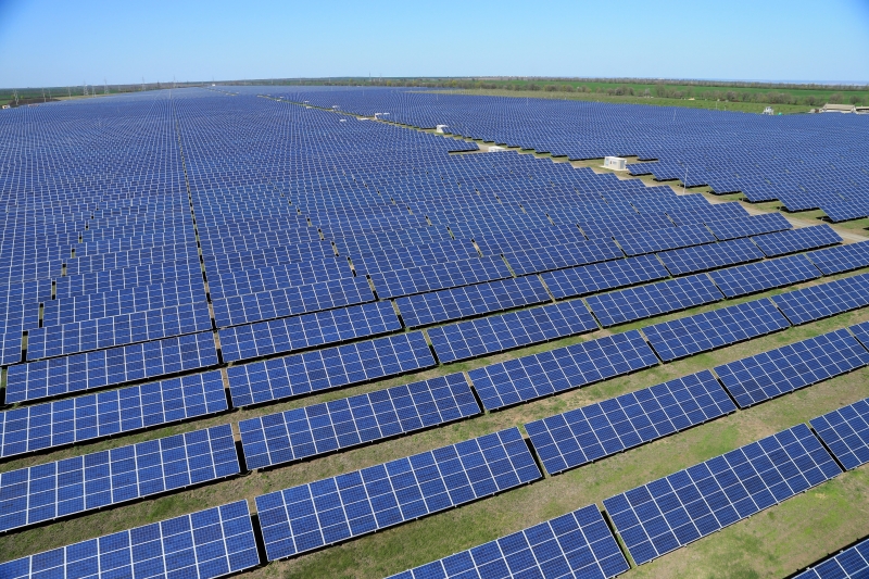 Встановлення сонячних електростанцій під ключ у компанії Solar-Tech