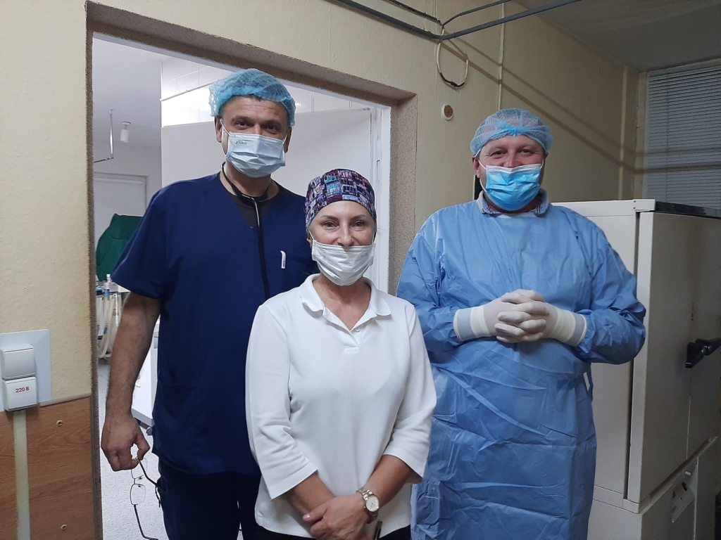 Вісім годин в операційній: у Франківській ОКЛ двом пацієнтам пересадили нирки від посмертного донора 2