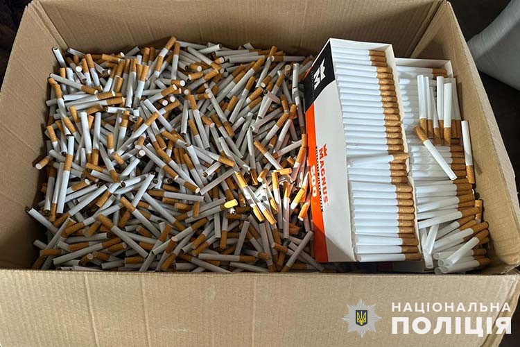 Брати з Прикарпаття організували незаконне виробництво сигарет на Тернопільщині 3