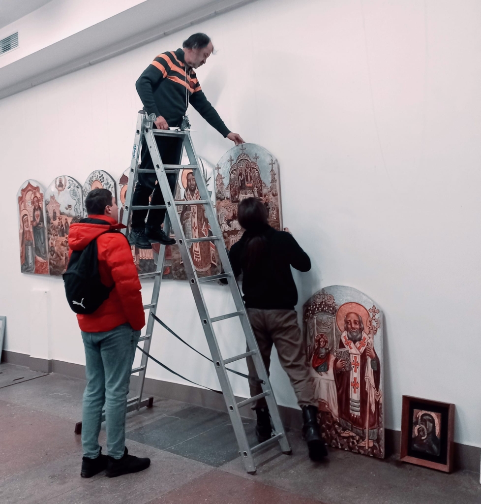 Характерна малярська манера: у Франківську відкрилася виставка художниці Тетяни Думан 1