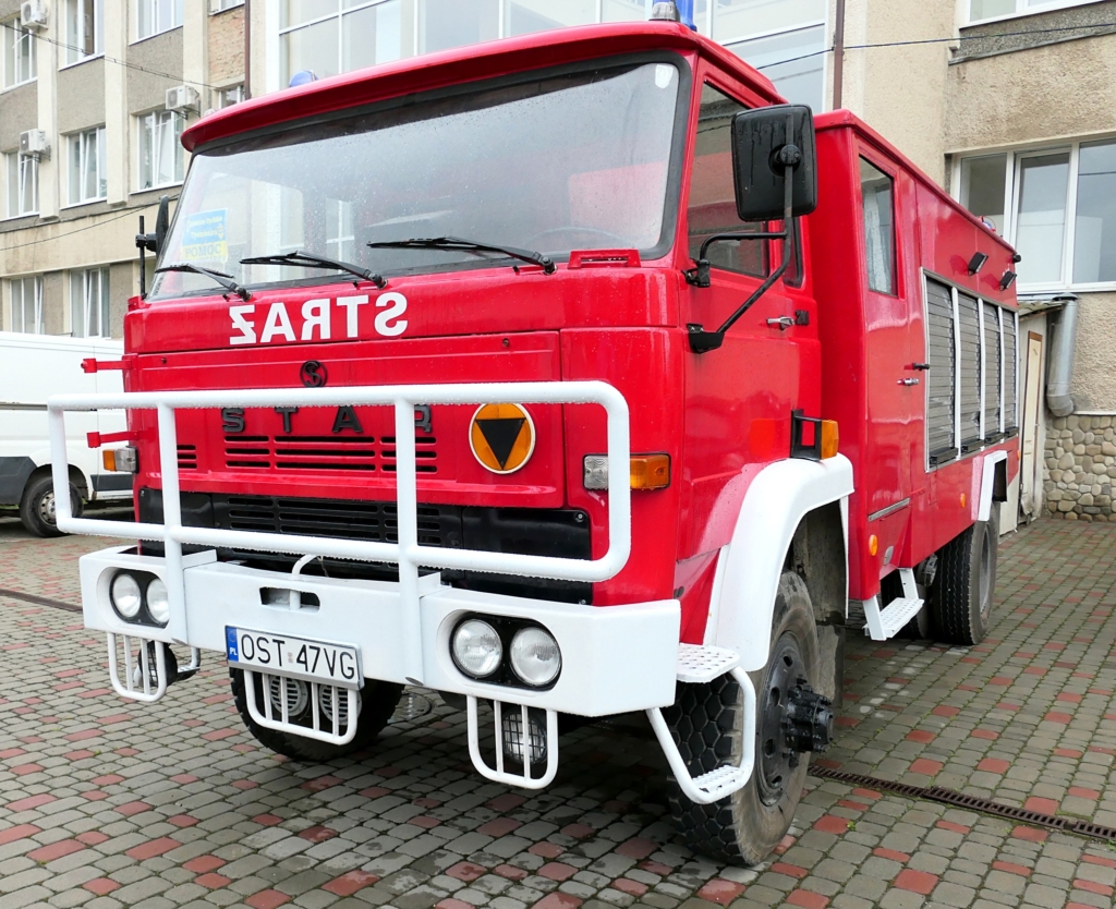 Тисменицька громада отримала два пожежних автомобілі від міжнародних партнерів 1
