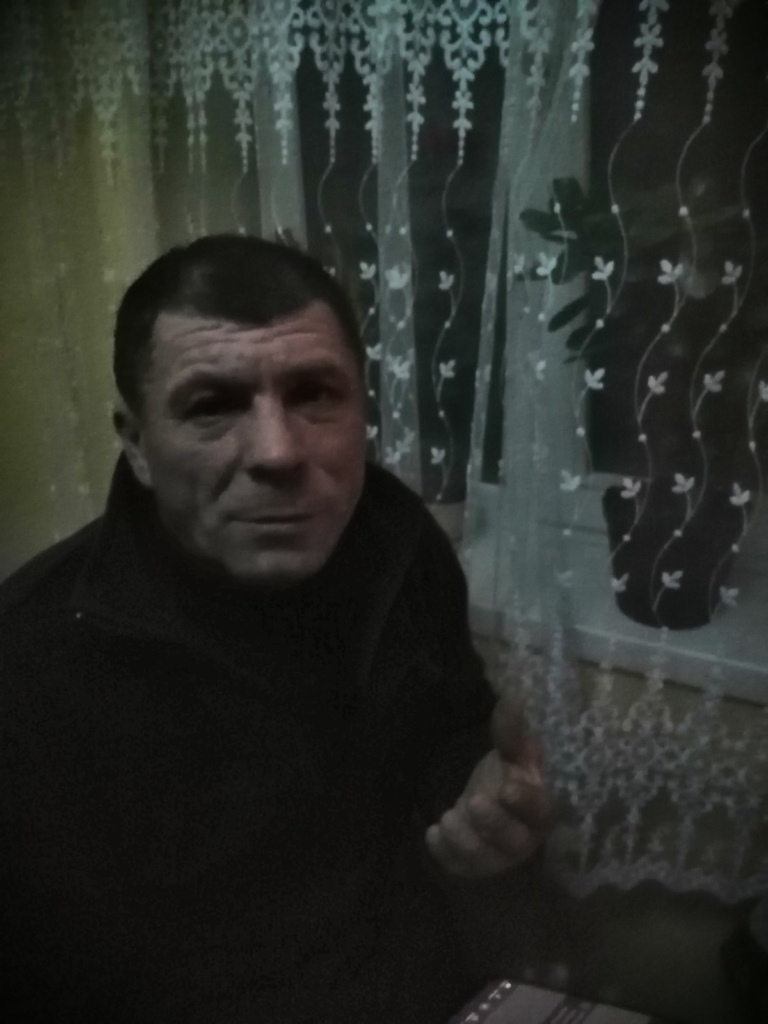 Поранений захисник з Прикарпаття Петро Гуцул нагороджений "Золотим хрестом" 1