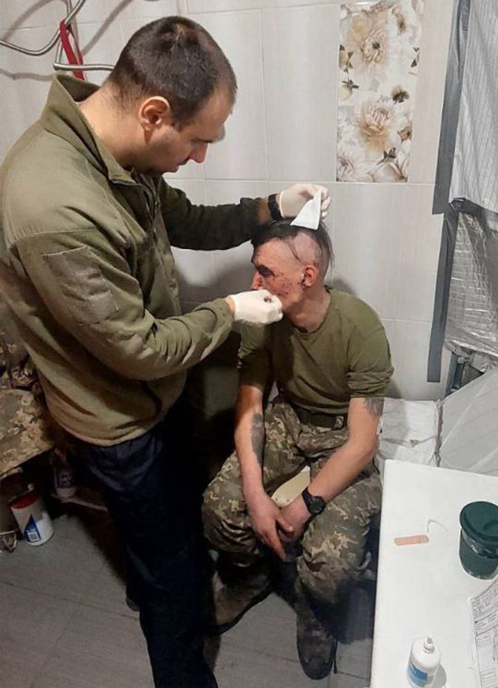 "В армії ти стаєш універсальним чоловіком", – військовий хірург з Франківська Ярослав Богак 1