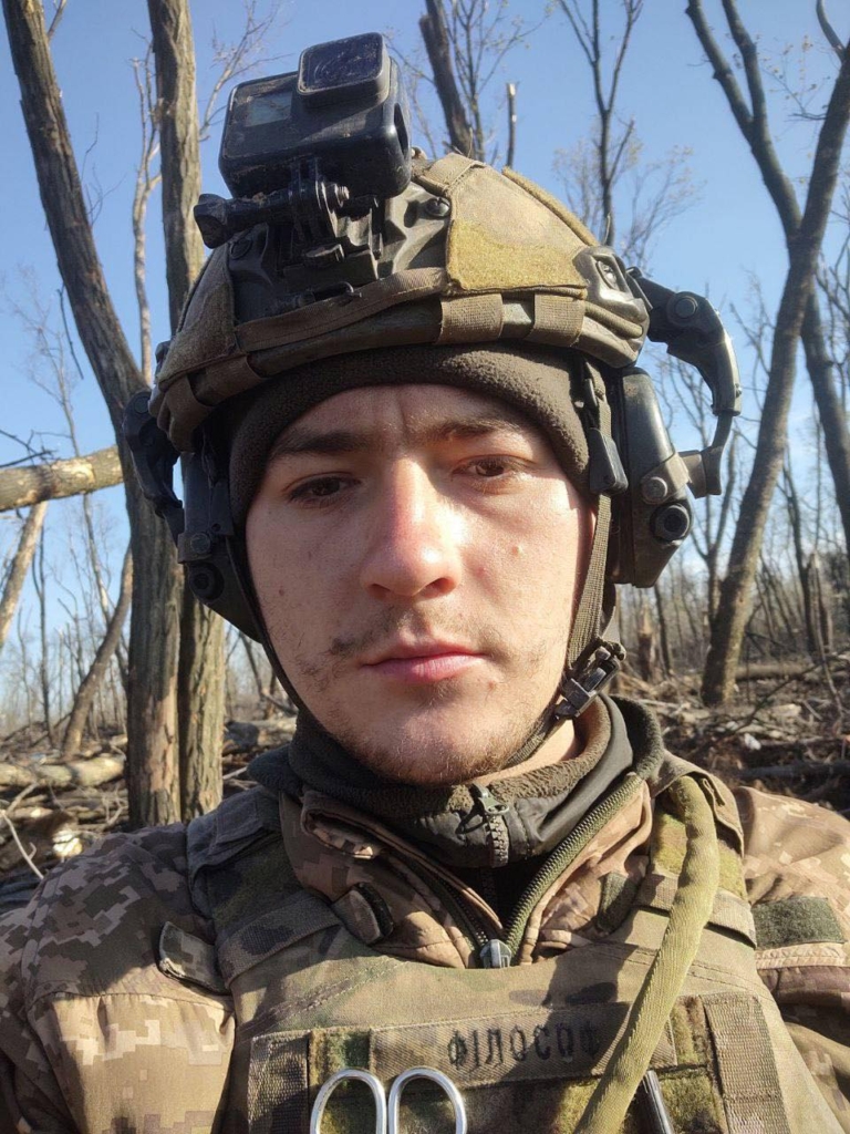 Захисник з Косівщини Назарій Луканюк нагороджений "Золотим хрестом" 2