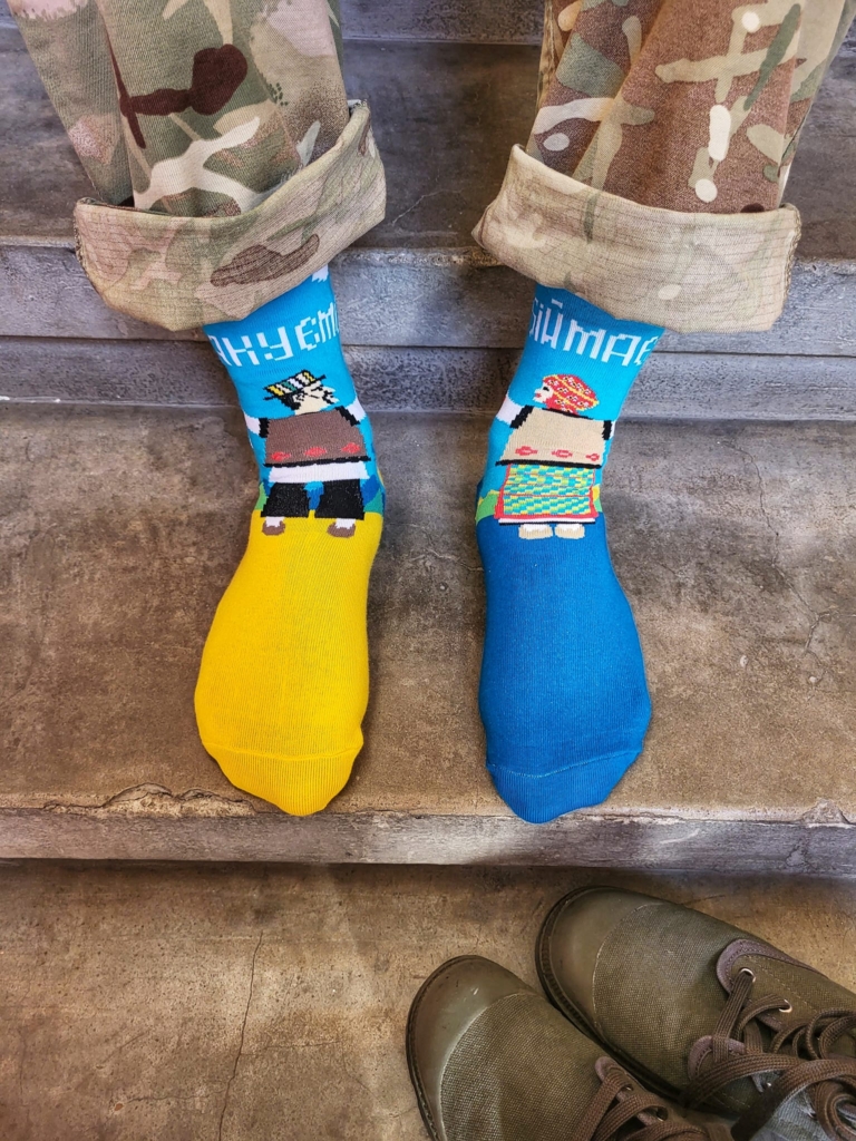 У Франківську для військових створили шкарпетки-оберіг