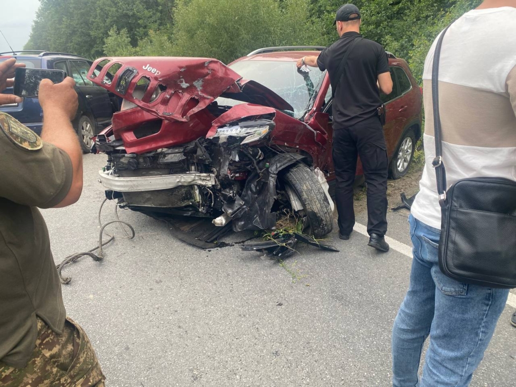 У Марківцях зіткнулися КІА та Jeep Cherokee – один з водіїв загинув 1