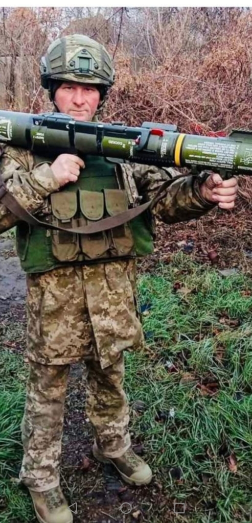 У госпіталі від поранення помер захисник з Прикарпаття Василь Шарамайлюк 1