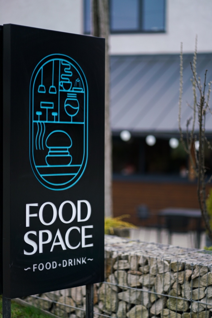 «Food Space» у Чернятині, вул. Грушевського, 5