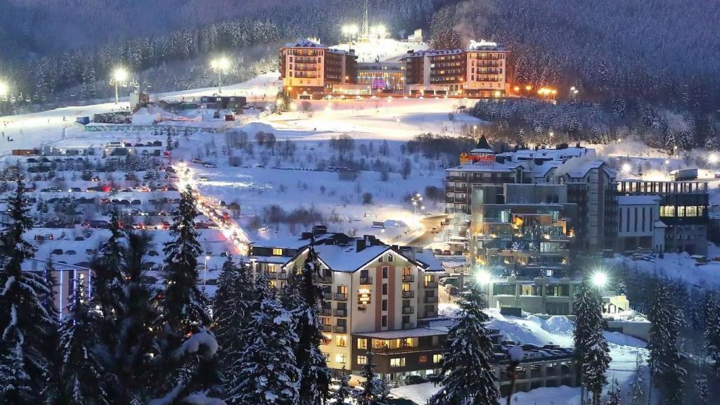 Як розвивається Буковель