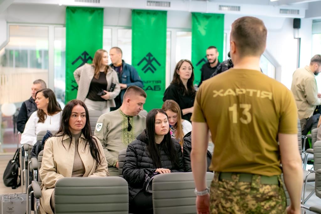 Хартія Хаб у Франківську, 7 травня 2025