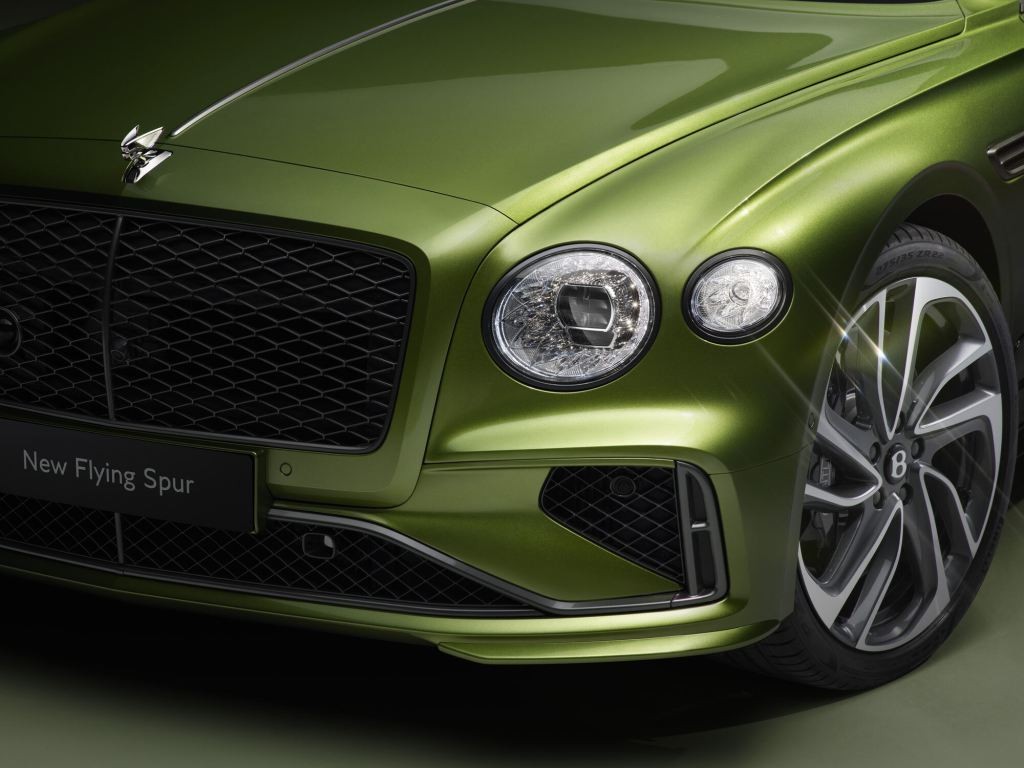 Чому Bentley Flying Spur — це більше, ніж просто автомобіль 1