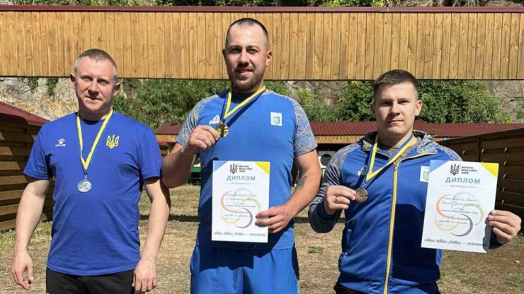 Прикарпаські спортсмени здобули бронзу на чемпіонаті України зі стрільби