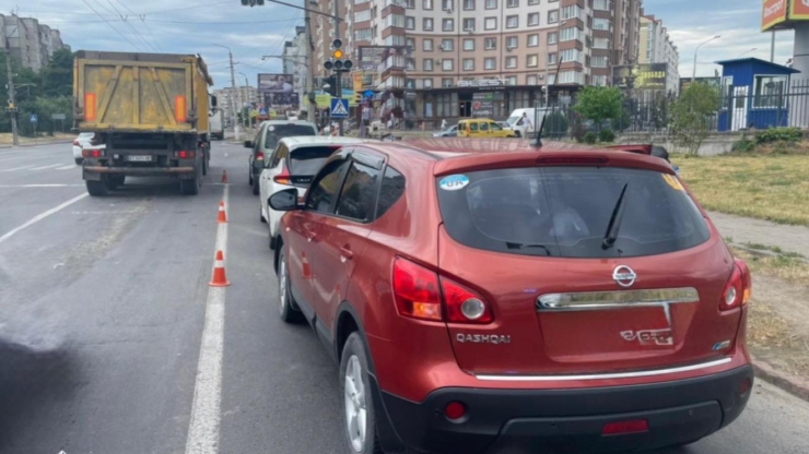 У Франківську п'яний водій скоїв ДТП з трьма авто