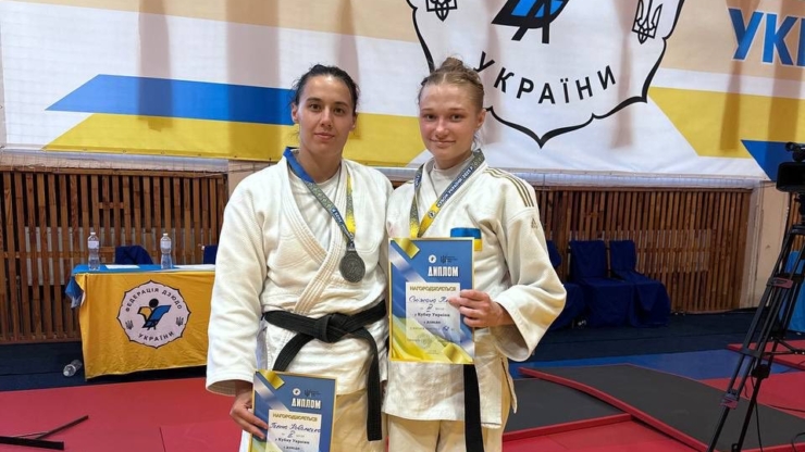 Прикарпатські дзюдоїстки здобули срібло і бронзу на Кубку України