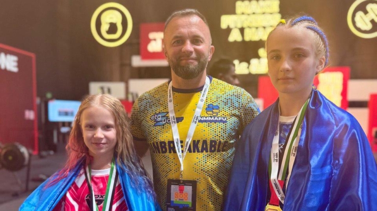 Франківки здобули золото та бронзу на чемпіонаті світу зі змішаних єдиноборств