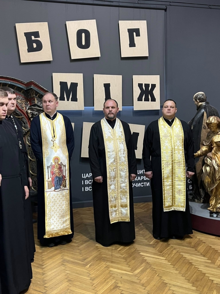 В Івано-Франківську відкрили виставку до 160-річчя з дня народження Андрея Шептицького