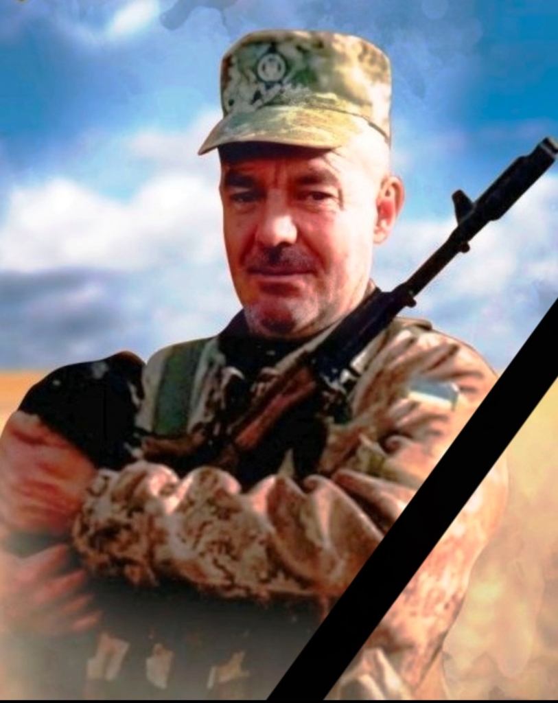 Це зображення має порожній атрибут alt; ім'я файлу roman-pavlovskyj-1-813x1024.jpg