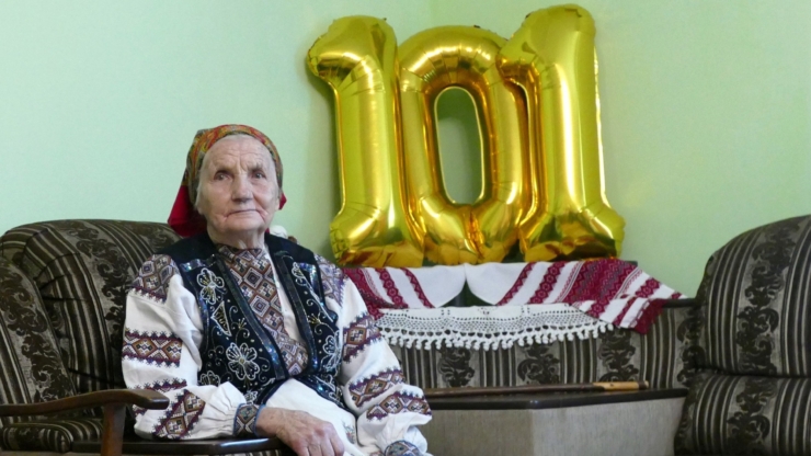 Пережила дві війни та ув'язнення: Марії Родзінській з Калущини виповнився 101 рік