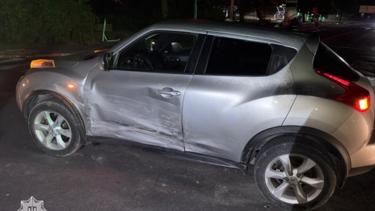 У Франківську п'яна водійка скоїла ДТП — на неї склали адмінматеріали