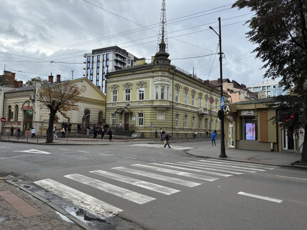 У Франківську встановлять світлофор на перехресті Січових Стрільців – Чорновола