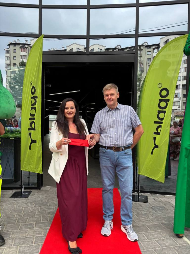 Новий сучасний торговий центр "А5" відкрився в Івано-Франківську 1