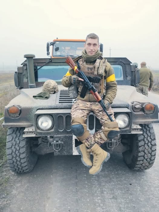 Прикарпаття втратило захисників В'ячеслава Данилюка, Євгенія Куриляка та Івана Микитина 2