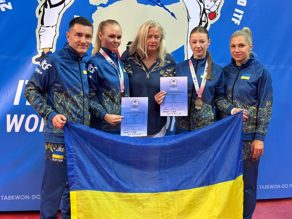 Франківки здобули золото і бронзу на чемпіонаті світу з таеквон-до у Хорватії 1