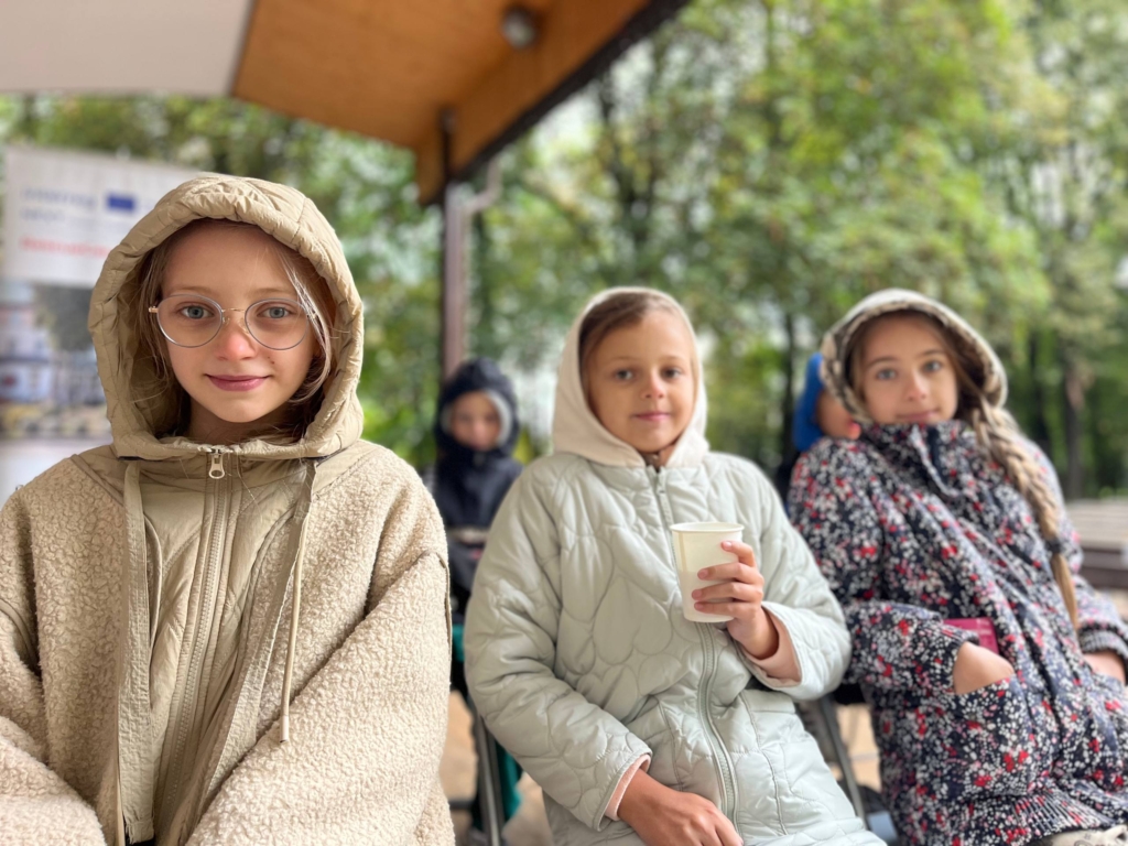 Франківські ліцеїсти відвідали освітній пікнік — побували у кареті швидкої та дізналися все про виклик 103. ФОТО 2