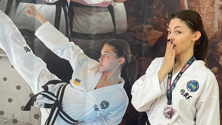 Студентка ІФНТУНГ Дарія Томенчук здобула золото на всеукраїнському Кубку з теаквон-до
