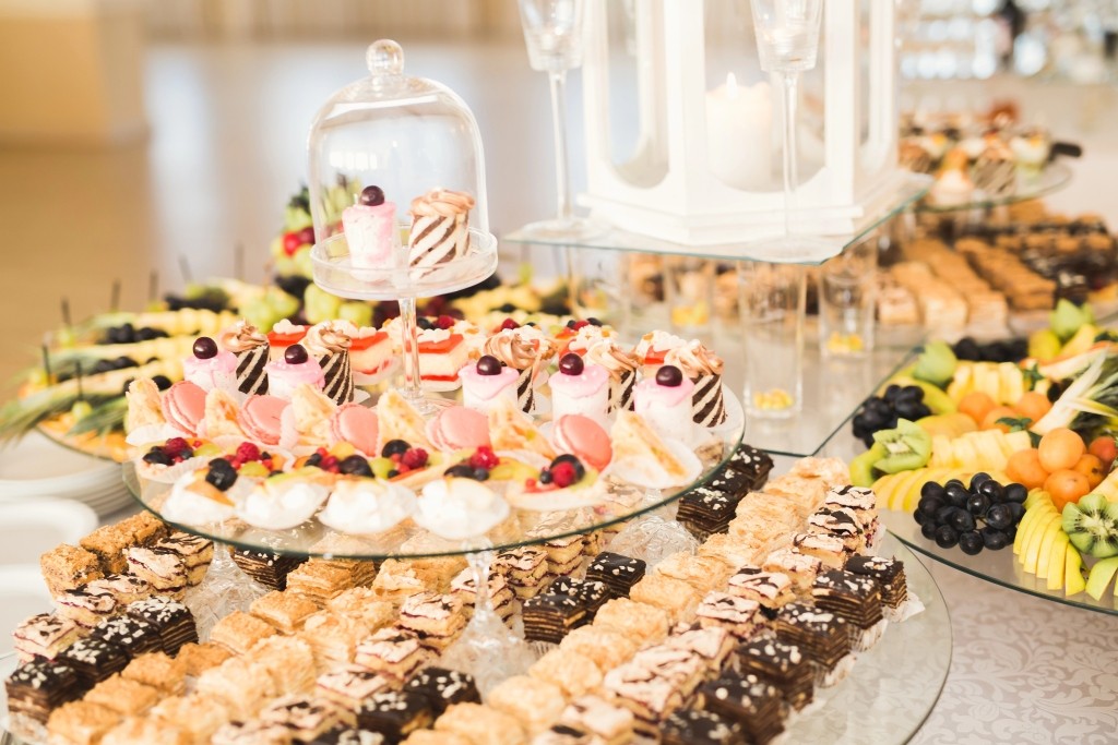Як обрати десерти для кейтерингу, щоб вони смакували і дітям, і дорослим? 1