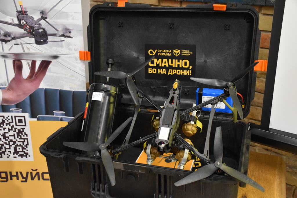 Ще смачніше і гучніше: expirenza by mono підтримала проект “Сучасної України” “Смачно, бо на дрони!” 1