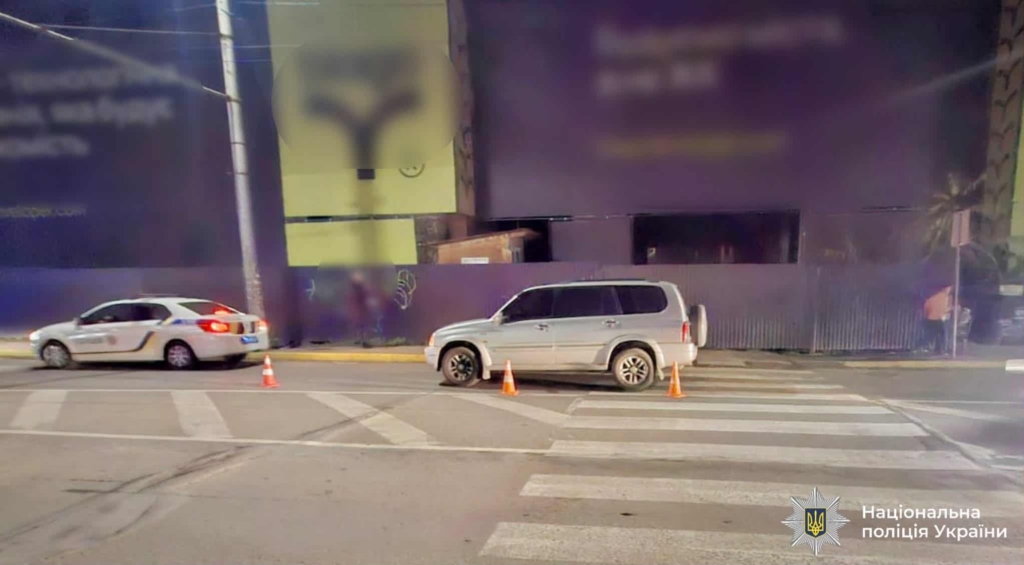 У Франківську водій «Suzuki» збив жінку на пішохідному переході 1