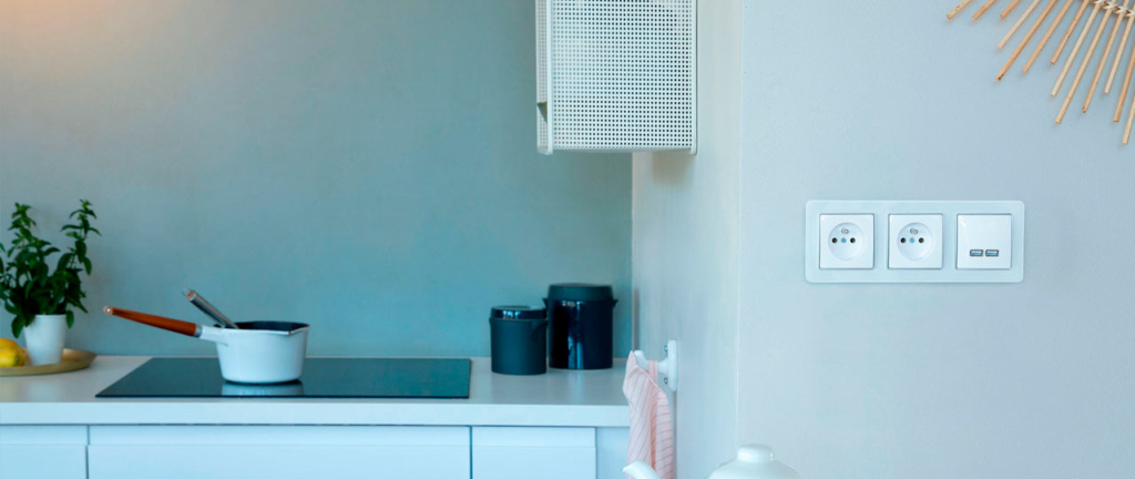 Подвійні та потрійні розетки Schneider Electric: коли варто встановлювати і як вибрати модель 2