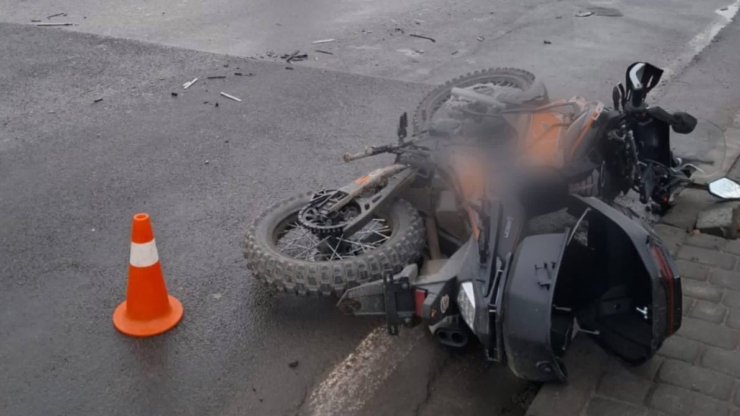 У Франківську в ДТП травмувався мотоцикліст