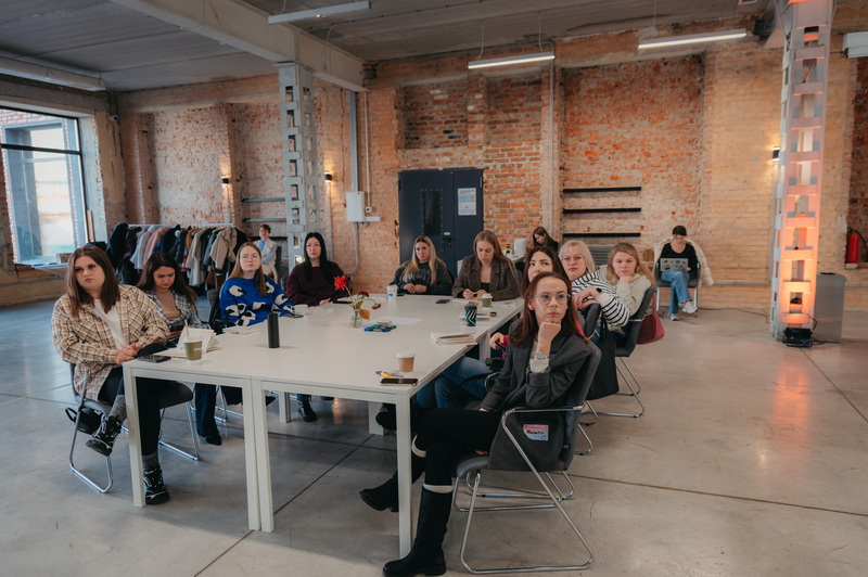 Від ідеї до перших кроків: як у Франківську жінок-підприємиць навчають створювати стійкий бізнес 5