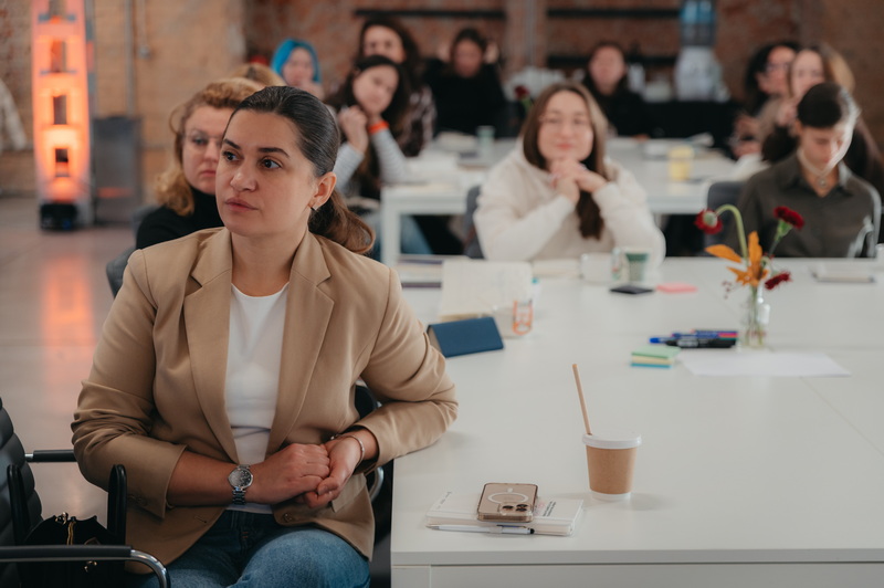 Від ідеї до перших кроків: як у Франківську жінок-підприємиць навчають створювати стійкий бізнес 6